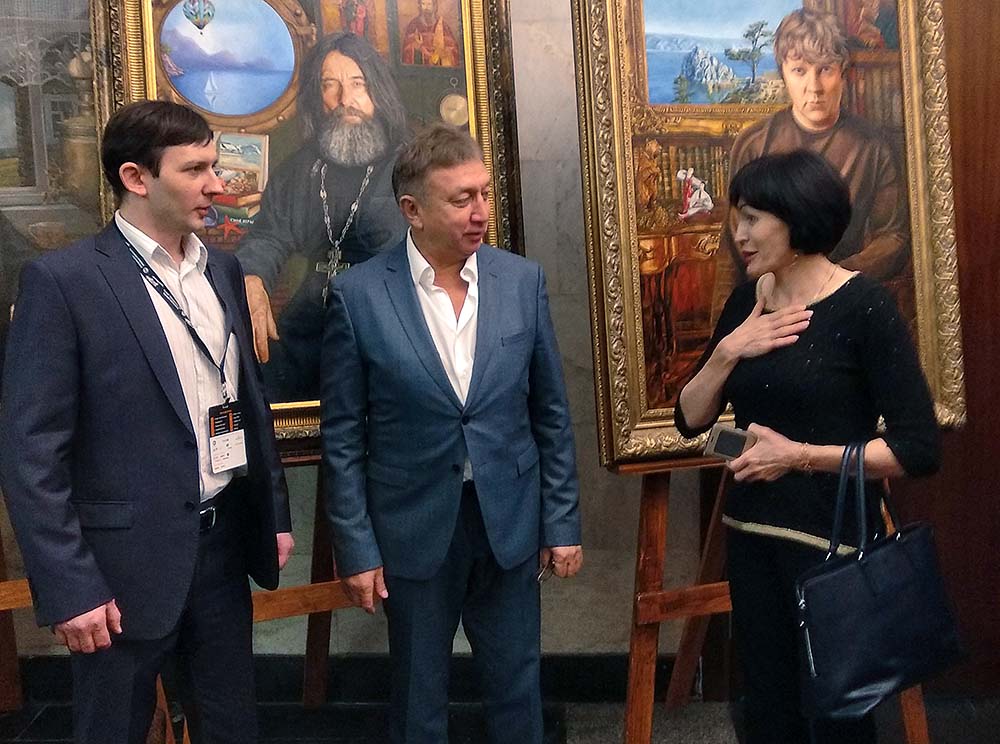 Александр Алмазов Ренат Лайшев и Светлана Ишмуратова на выставке